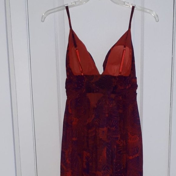 Flowy Summer Dress - Picture 5 of 5